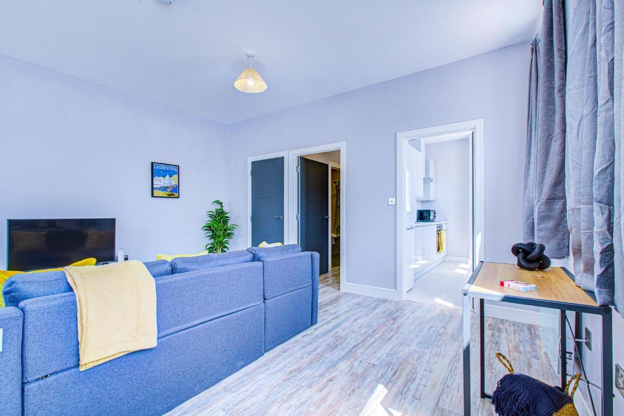 Spacious And Modern 1 Bed 1 Bath Apartment In The Heart Of Eastbourne Exterior photo